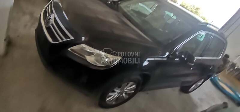 Volkswagen Tiguan Delovi za -  kompletan auto u delovima