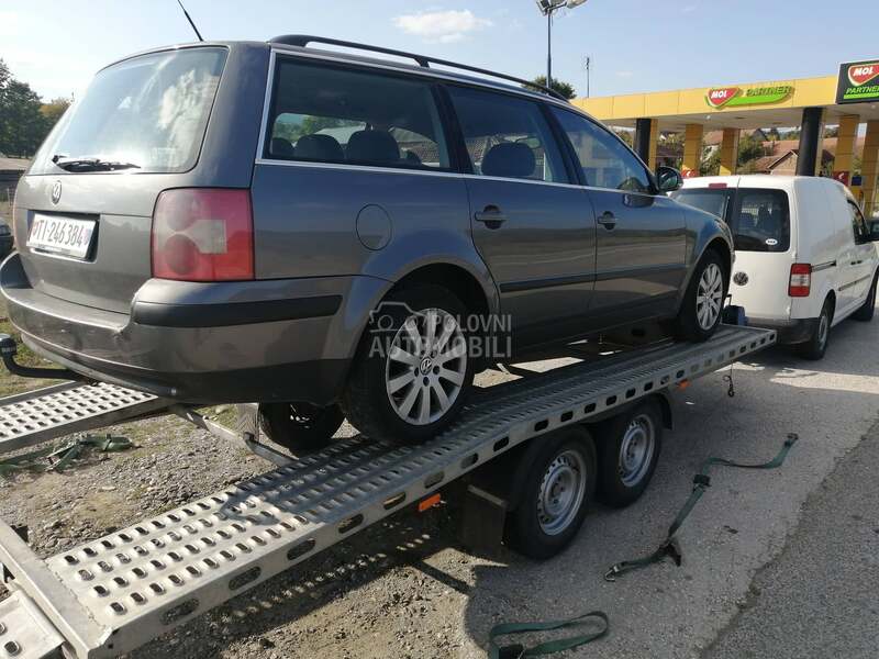Volkswagen Passat B5.5 -  kompletan auto u delovima