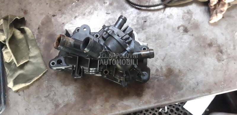 VODENA PUMPA KUCISTE TERMOSTAT za Seat Ibiza, Mii