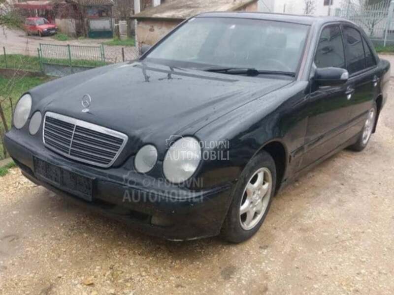 Mercedes Benz E 280 W210 2002. god. -  kompletan auto u delovima