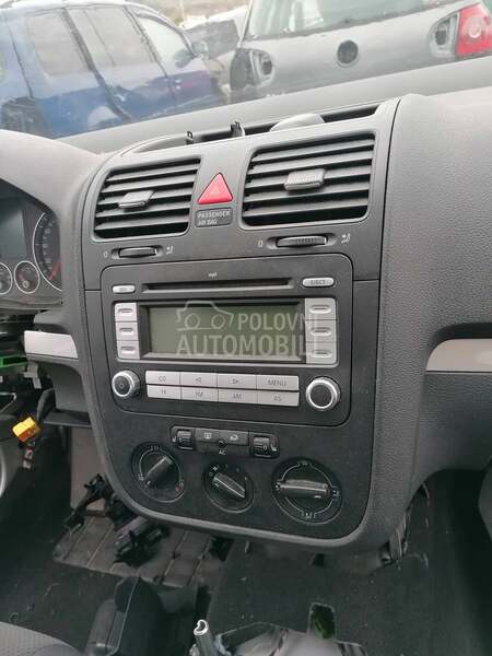 Radio cd za Volkswagen Golf 5, Golf 6, Golf Plus ...