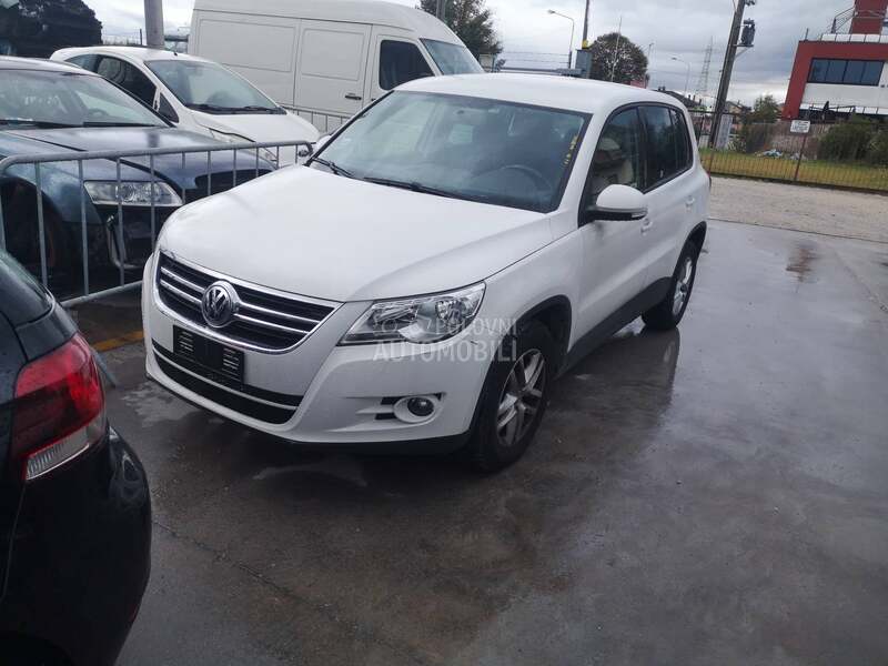 komletan auto u delovima za Volkswagen Tiguan od 2008. do 2012. god.