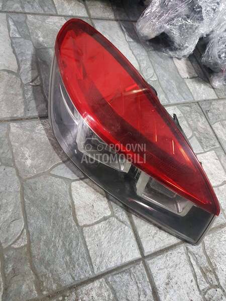 reno scenik 3 stop lampa za Renault Scenic