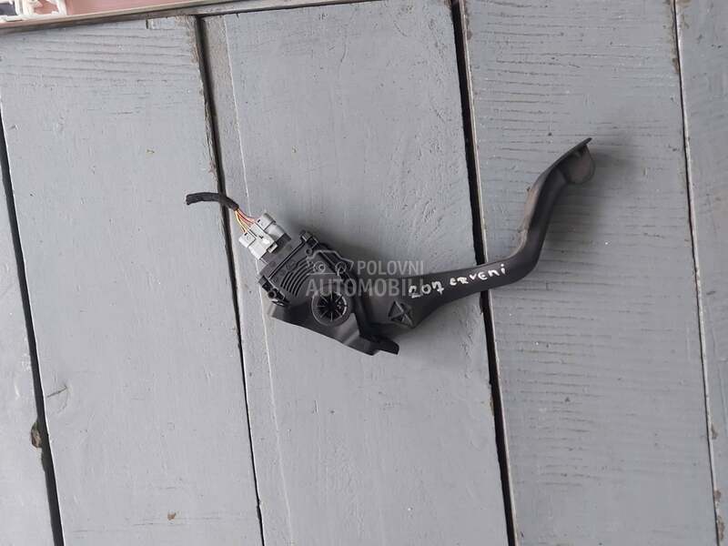 Pedala gasa 1,4i za Peugeot 207