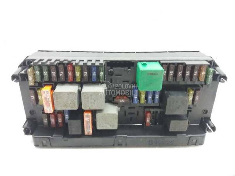 Kutija osigurača za Mercedes Benz C Klasa od 1995. do 2014. god. za Mercedes Benz C Klasa od 1995. do 2014. god.
