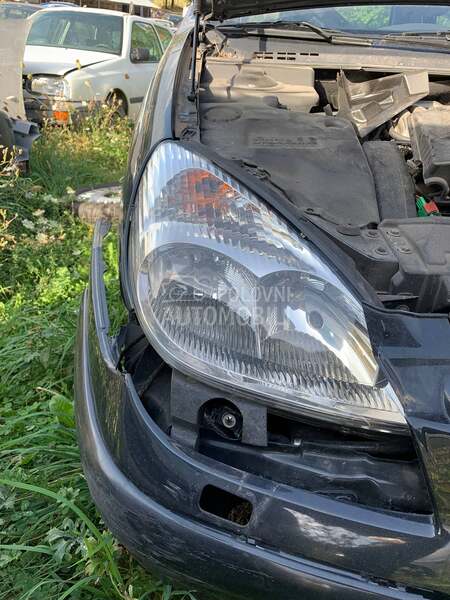 farovi ksenon za Citroen C5 od 2001. do 2004. god.