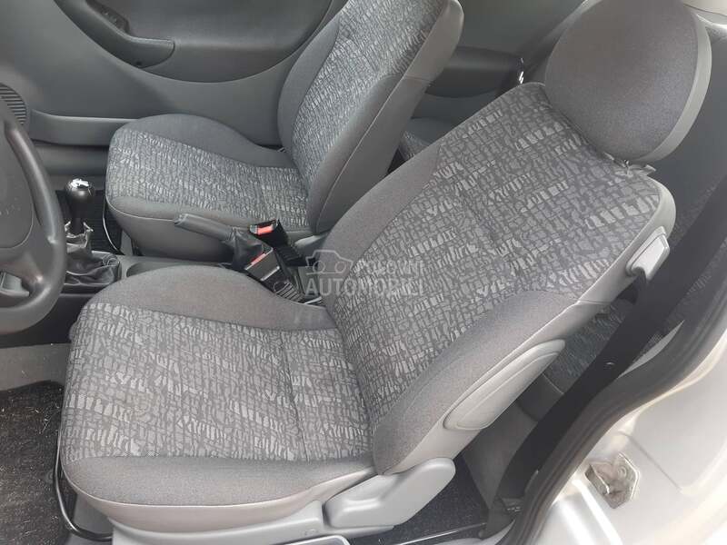 sediste tapaciri enterijer za Opel Corsa C