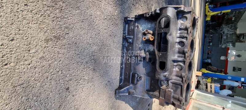 Blok motora za Mitsubishi Pajero od 1992. do 2006. god.