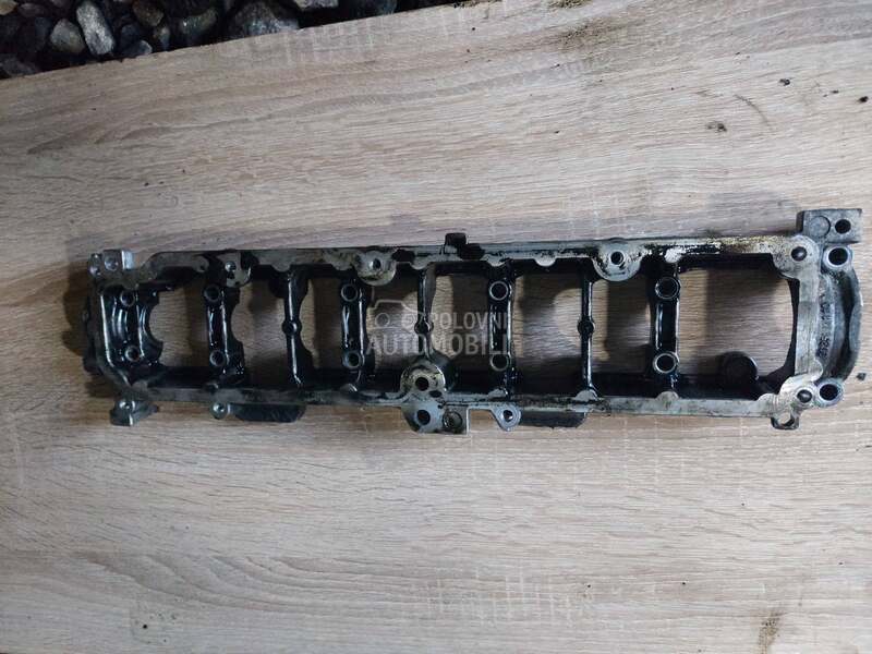 Kućište bregaste 9685177110 za Ford Focus, B-Max, C-Max od 2007. do 2017. god.