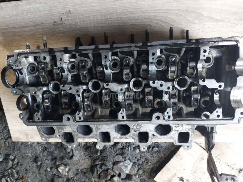 Glava motora 1,6Tdi 03l103373a za Volkswagen Caddy, Jetta, Touran ...