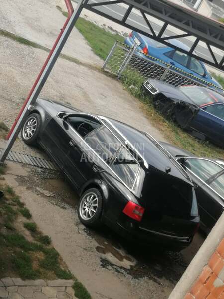 Audi A6 2001. god. -  kompletan auto u delovima