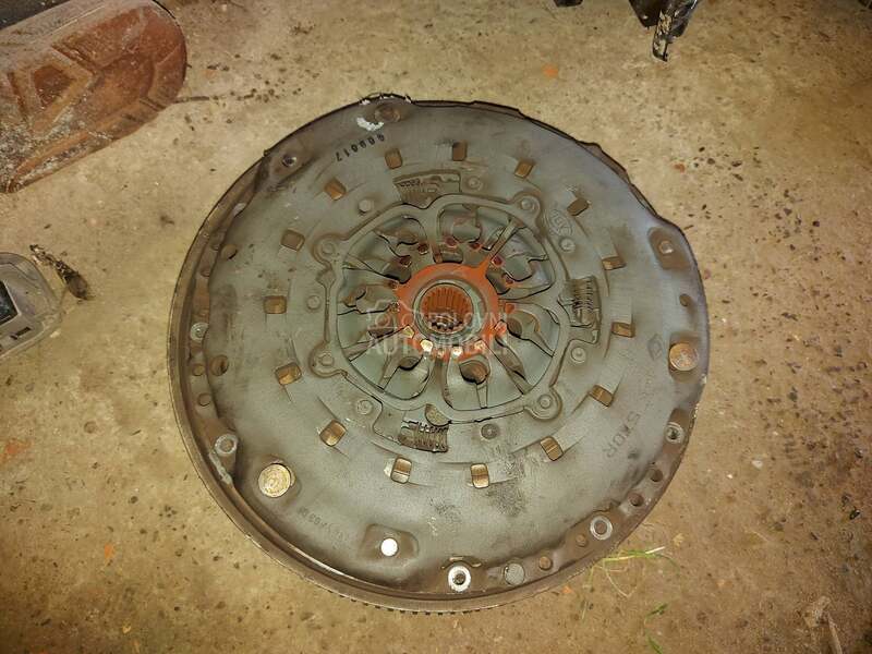 set kvacila za Renault Grand Scenic, Laguna, Megane ... od 2001. do 2005. god.
