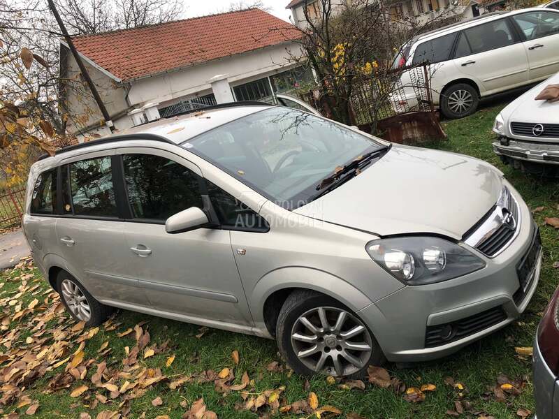 Opel Zafira 1.9cdt 2005. god. -  kompletan auto u delovima