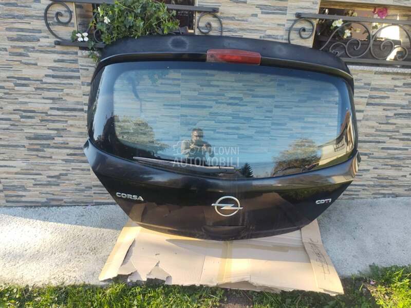 GEPEK VRATA 5 V Z 20 R za Opel Corsa D od 2006. do 2012. god.