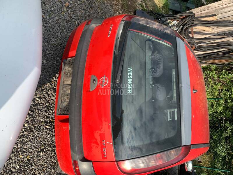gepek vrata za Opel Corsa C od 2000. do 2004. god.