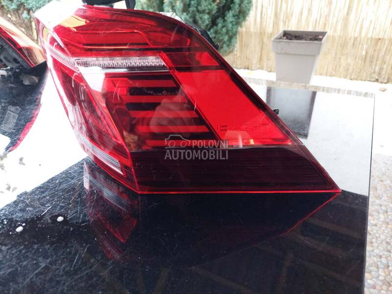 Desno štop svetlo IQ LIGHT za Volkswagen Tiguan od 2016. do 2021. god.