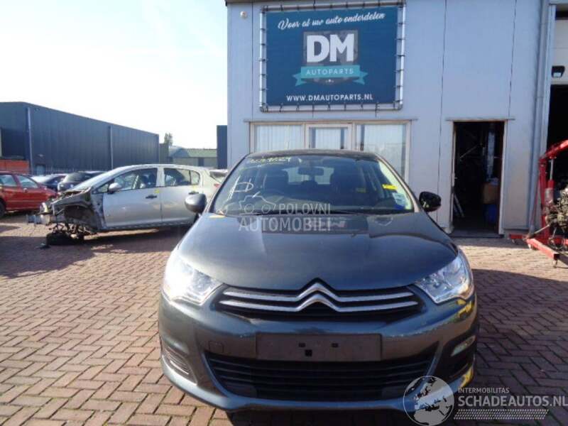 prednji branik za Citroen C4 od 2011. do 2015. god.