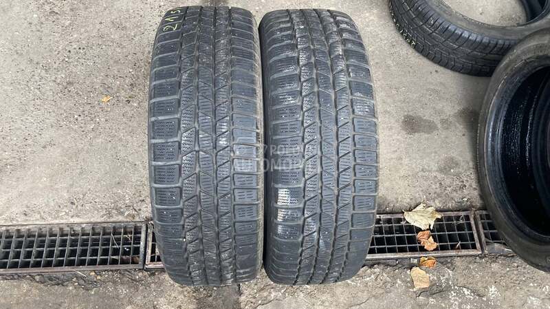 Continental 215/60 R16 Zimska