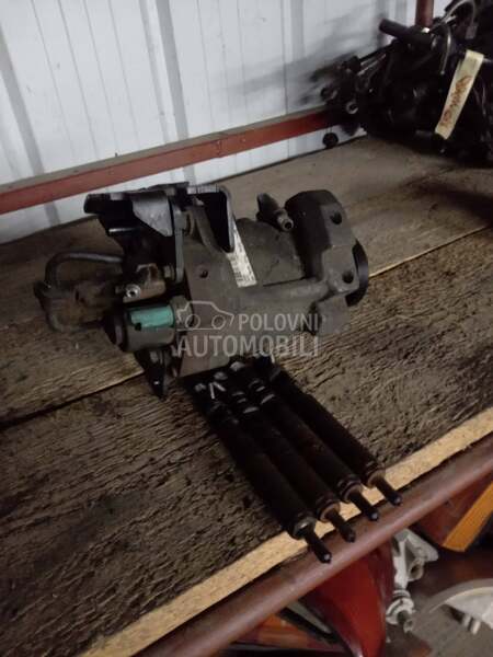 Dizne i pumpa za Ford Focus od 2001. do 2004. god. za Ford Focus od 2001. do 2004. god.