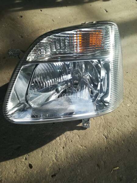 levi far za Suzuki Wagon R+ od 2003. do 2007. god.