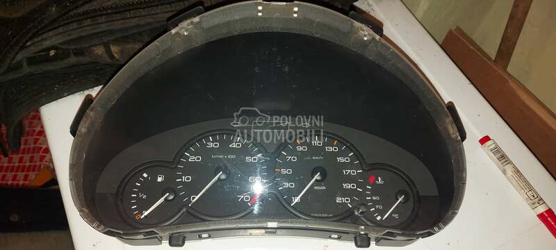 kilometar sat 1.1 benzin za Peugeot 206
