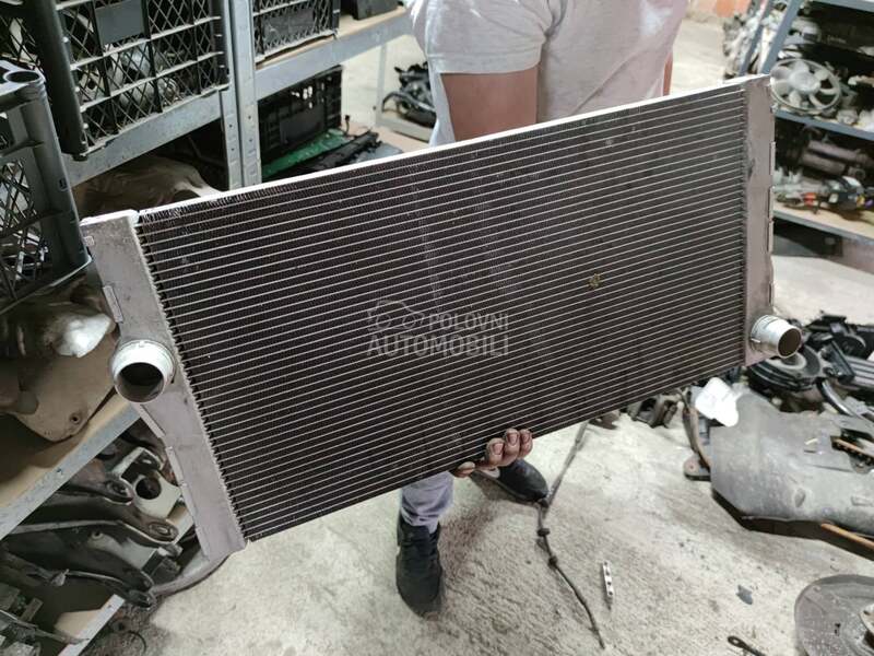 Hladnjak vode F10 za BMW Serija 5