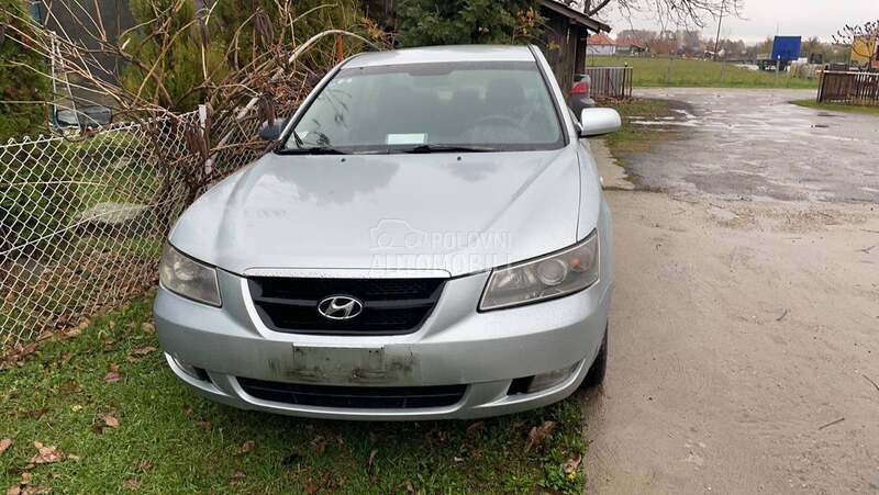 branik za Hyundai Sonata od 2005. do 2008. god.