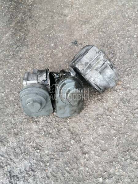 Klapna gasa za Volkswagen Bora, Buba, Caddy ... od 2004. do 2010. god.