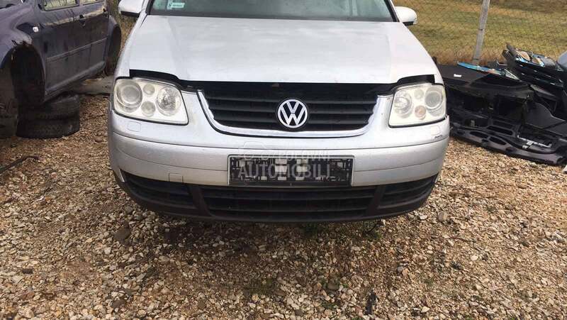 Farovi ksenoni za Volkswagen Caddy, Touran od 2004. do 2007. god.