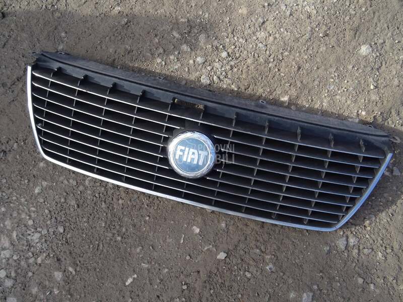 Maska prednjeg branika za Fiat Croma