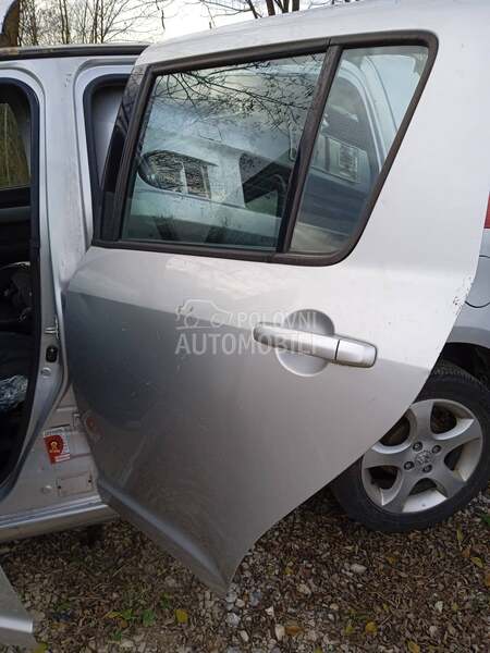 vrata za Suzuki Swift za 2008. god.