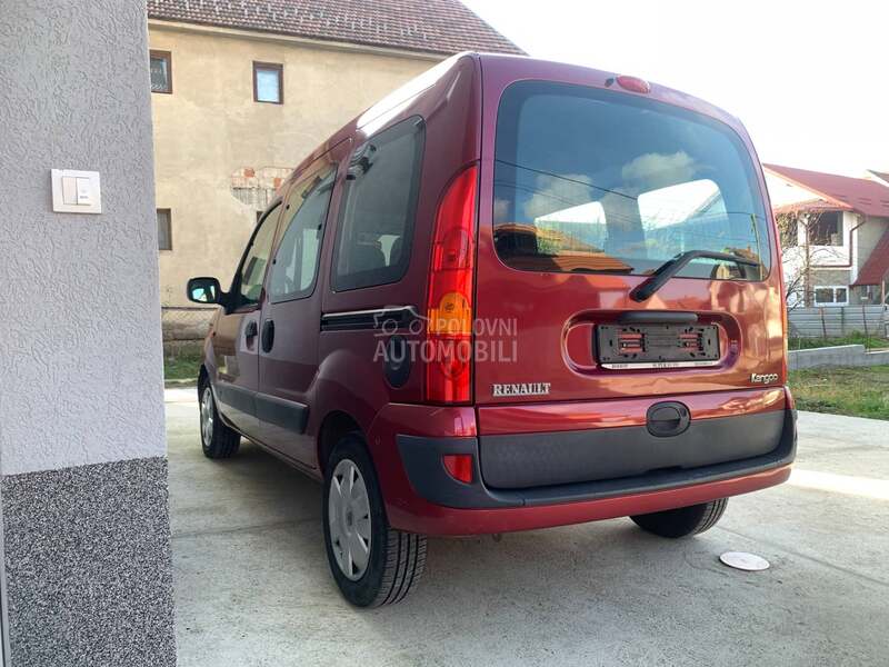 zadnji branik za Renault Kangoo od 1998. do 2007. god.