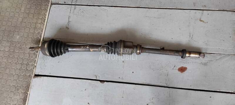 poluosovina poluosovine 1,4hdi za Peugeot 206