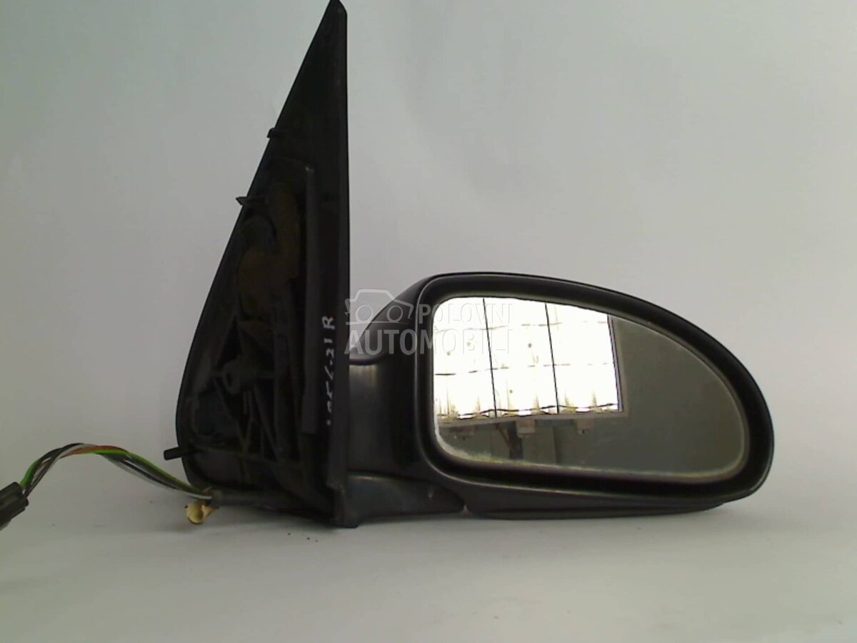 Retrovizor za Ford Focus od 2000. do 2004. god.
