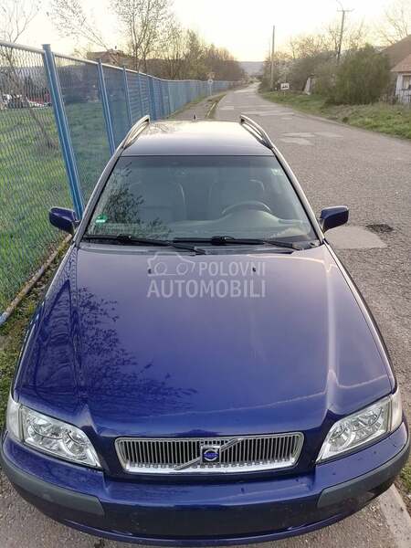 Hauba za Volvo S40, V40 od 1996. do 2004. god.