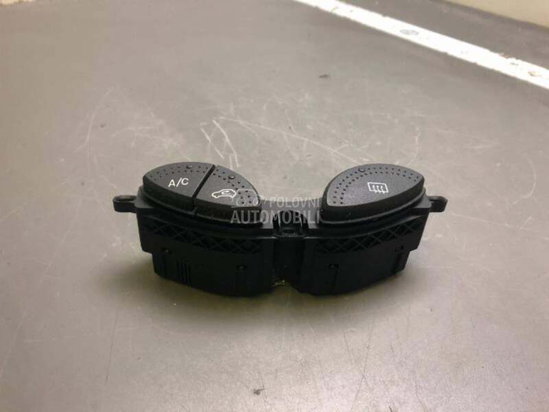 Komande manuelne klime za Ford Focus od 2000. do 2004. god.