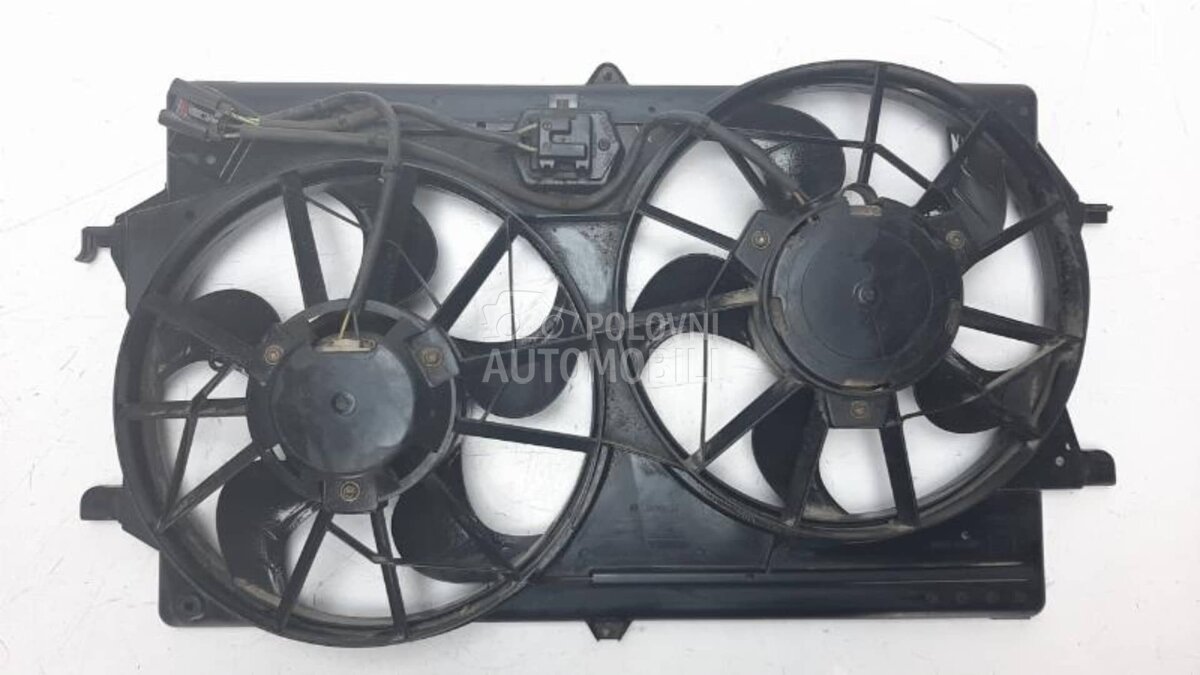 Ventilator sa hladnjakom vode za Ford Focus od 2000. do 2004. god.