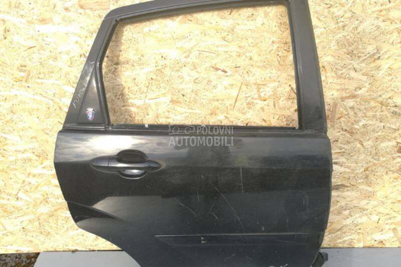 Zadnja vrata za Ford Focus od 2000. do 2004. god.