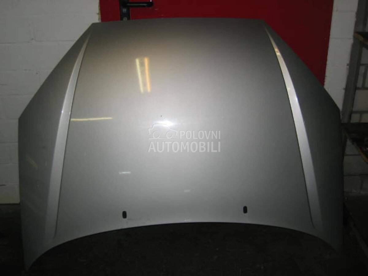 Hauba za Ford Focus od 2000. do 2004. god.