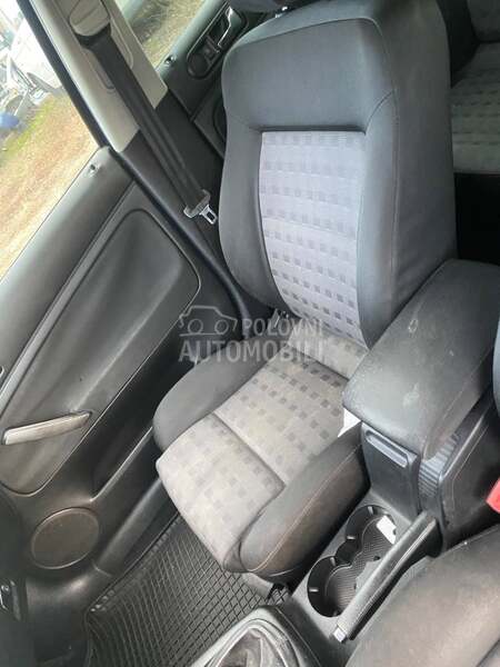 Hladnjaci za Volkswagen Passat B5.5 od 2000. do 2004. god.