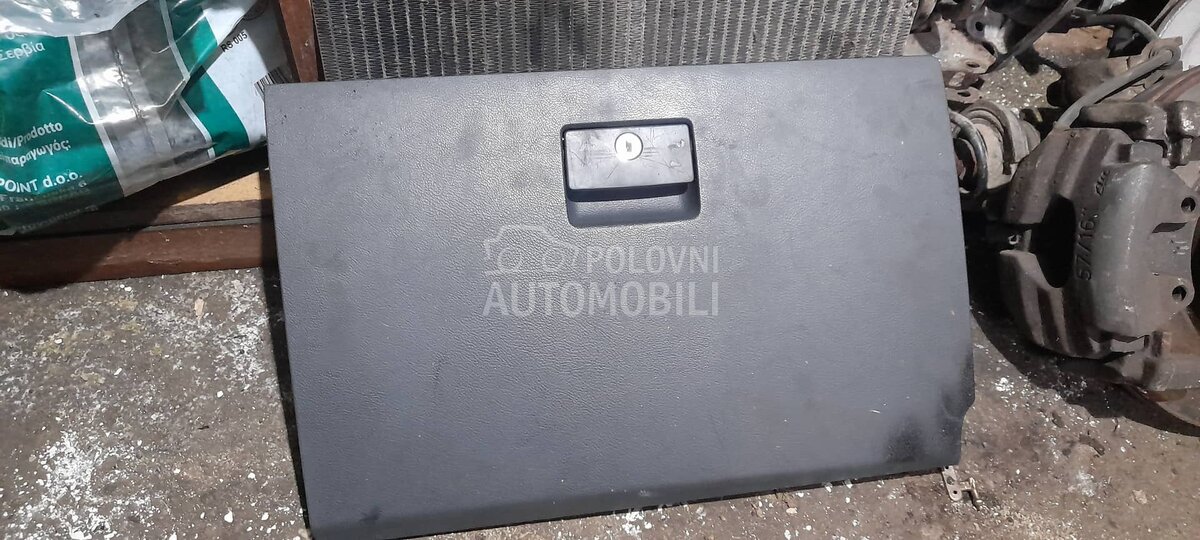 kaseta za Volkswagen Sharan