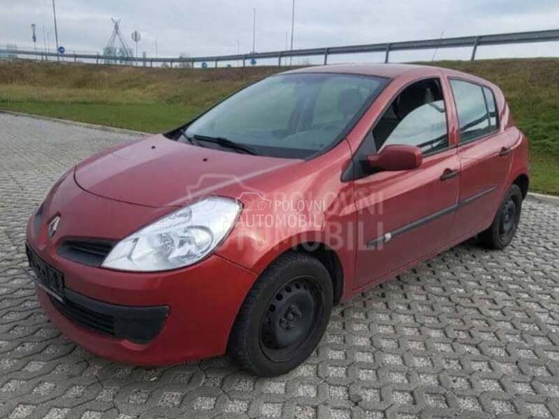 Renault Clio III 2008. god. -  kompletan auto u delovima