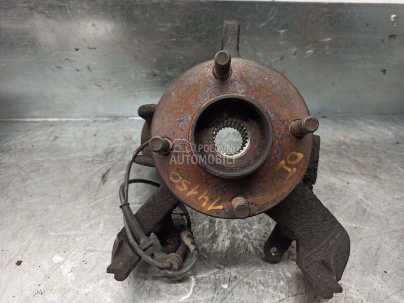 Glavčina točka za Ford Focus od 2000. do 2004. god.