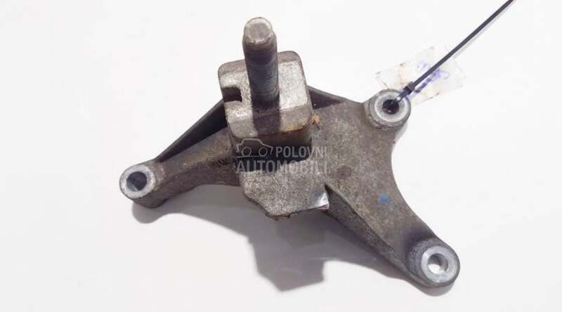 Nosač motora za Ford Focus od 2000. do 2004. god.