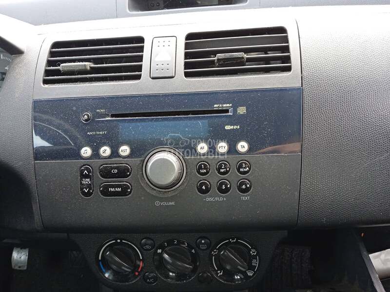 MP3 radio za Suzuki Swift