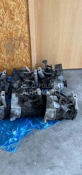 Menjač sa 5 i 6 Brzina za Volkswagen Caddy, Golf 5, Golf 6 ... od 2004. do 2010. god.
