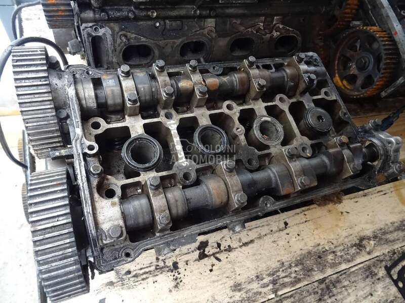 Glava motora 2.0 JTS za Alfa Romeo 156