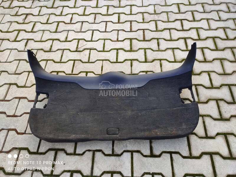 tapacir gepek vrata za Toyota Avensis od 2009. do 2012. god.