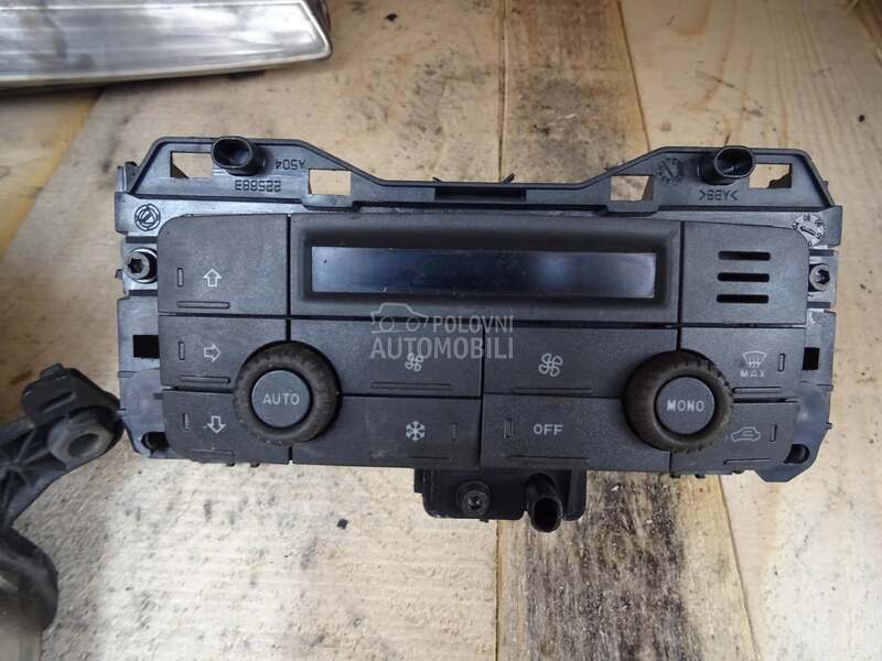 Panel digitalne klime za Fiat Punto od 1999. do 2018. god.