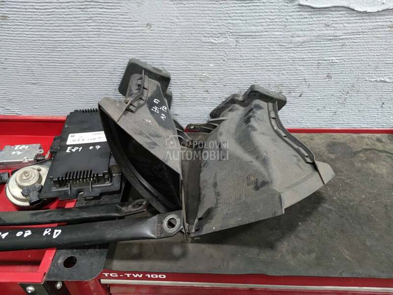 Plastika M paket E81 E87 za BMW 125, 116, 118 ...